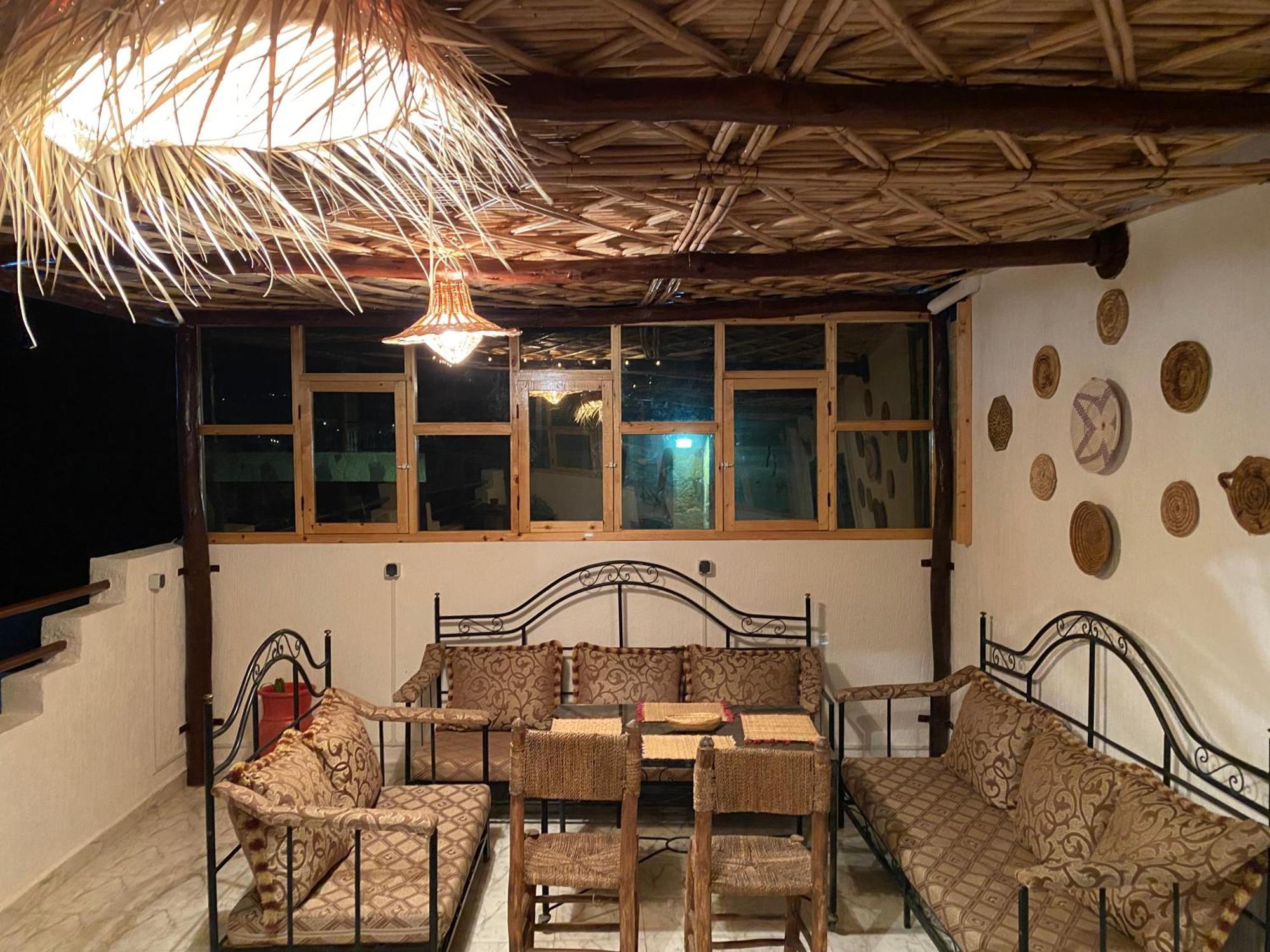 Tamraght Red Carpet Surf Camp Sea, Mountain & Garden Escape酒店 外观 照片