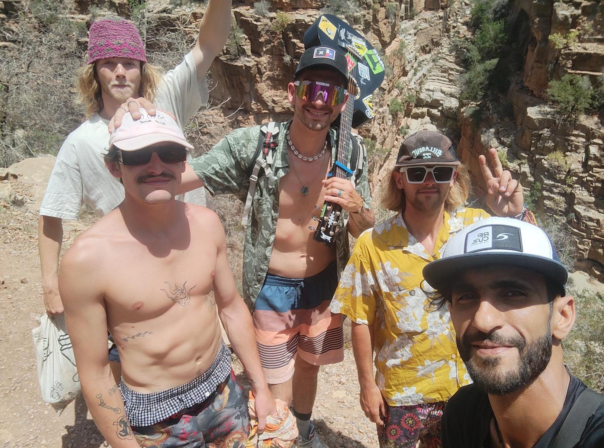 Tamraght Red Carpet Surf Camp Sea, Mountain & Garden Escape酒店 外观 照片